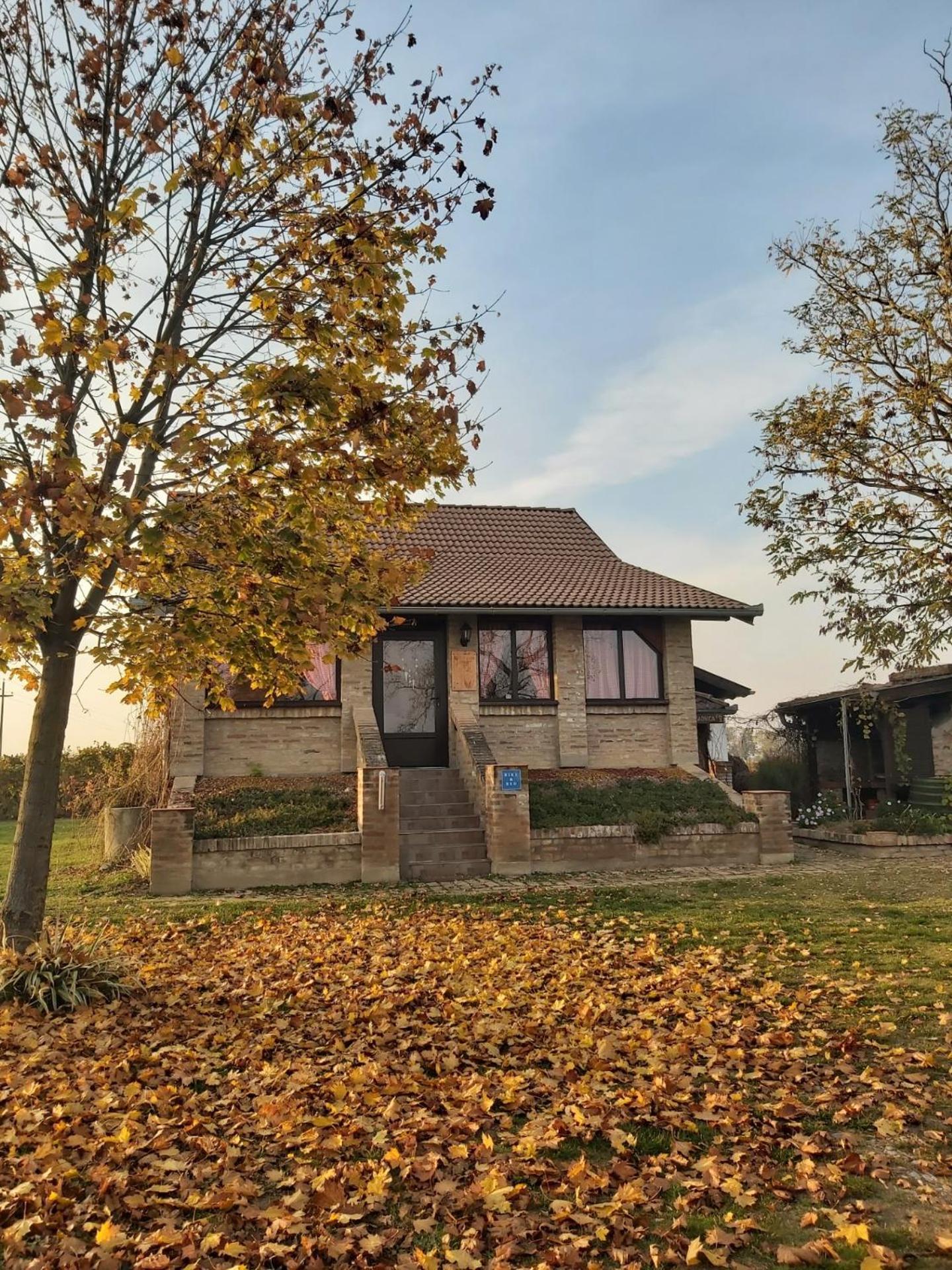 Гостевой дом Izletiste Opatovac Экстерьер фото